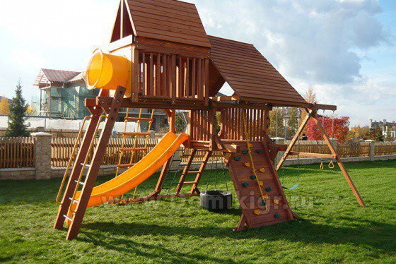 Искусственный газон для детской площадки